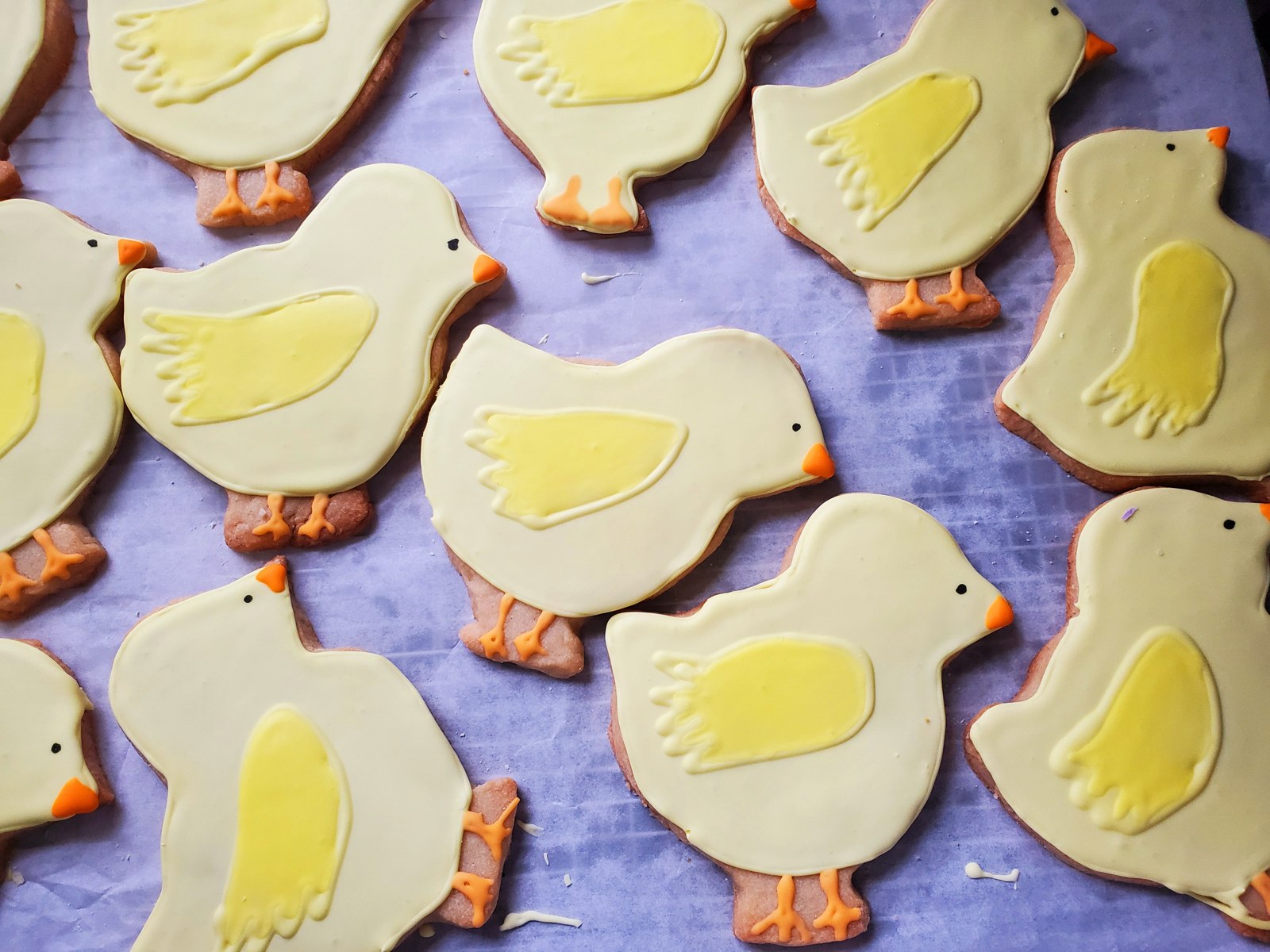 Galletas decoradas de pollitos
